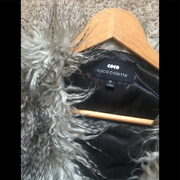 Coco Colette | faux fur vest - Picture 4 of 5